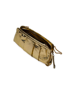 Aura Clutch