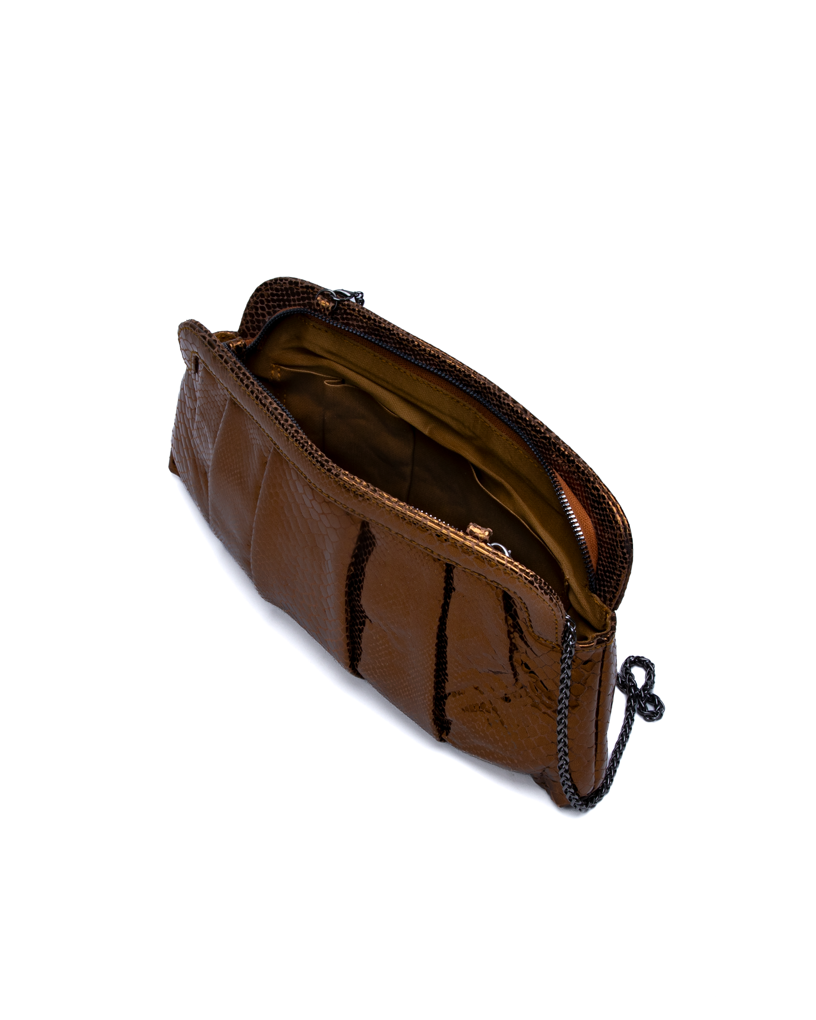 Aura Clutch